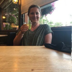 Meet your Posher, Emma